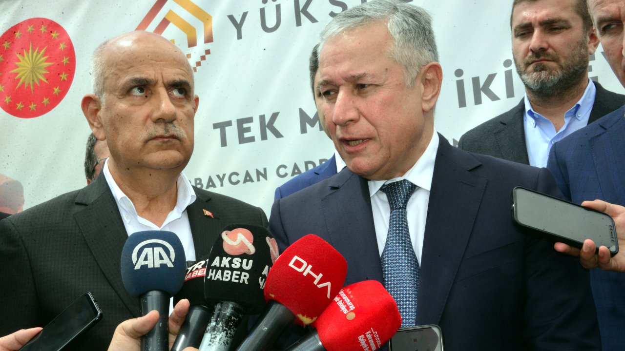 Azerbaycan'ın yapacağı 1000 konutun temeli atıldı