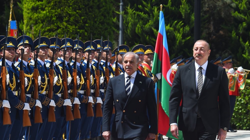 Pakistanın Baş naziri Məhəmməd Şahbaz Şərifin rəsmi qarşılanma mərasimi olub