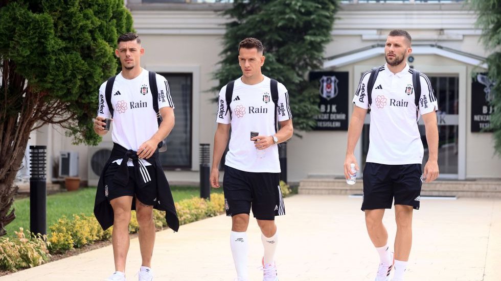 Beşiktaş travelled to Baku