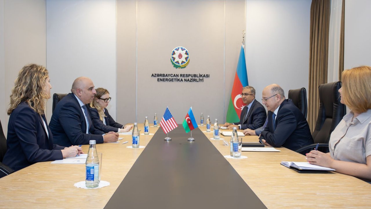 Azerbaijan, United States discuss prospects for development of bilateral energy co-op