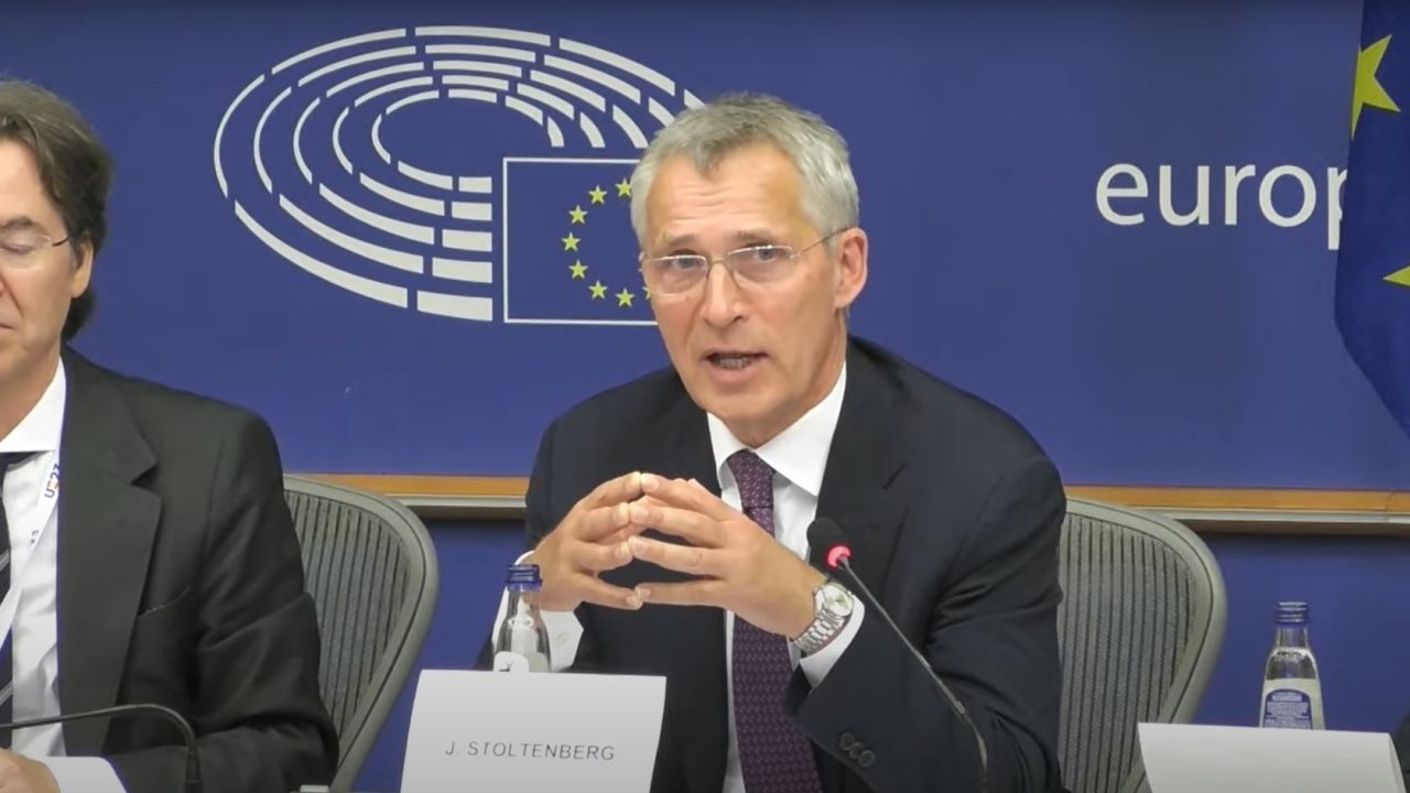 Stoltenberg: Ukraynalılar giderek zemin kazanıyor