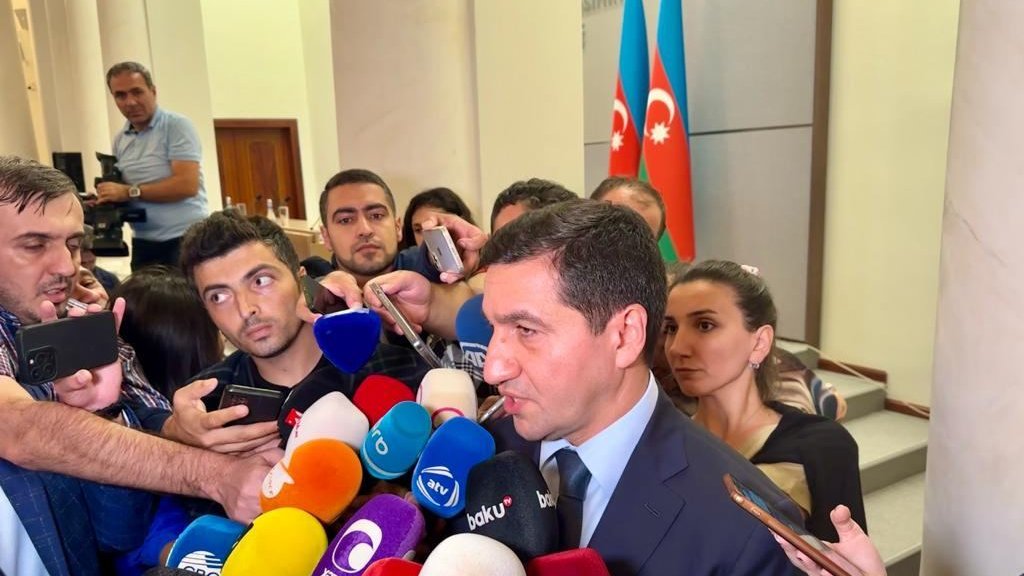 Armenia should give up its territorial claims to Azerbaijan - assistant to President