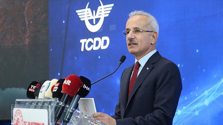 Bakan Uraloğlu: Zengezur Koridoru'nun bitirilmesi için çalışmaları hızlandırdık