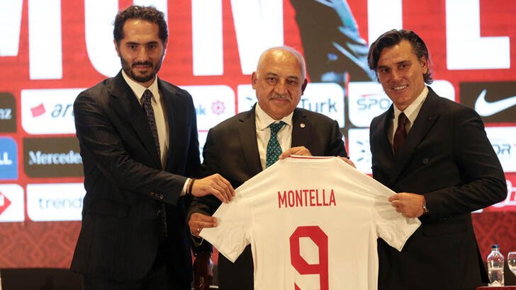 A Milli Futbol Takımı'nda Vincenzo Montella dönemi resmen başladı