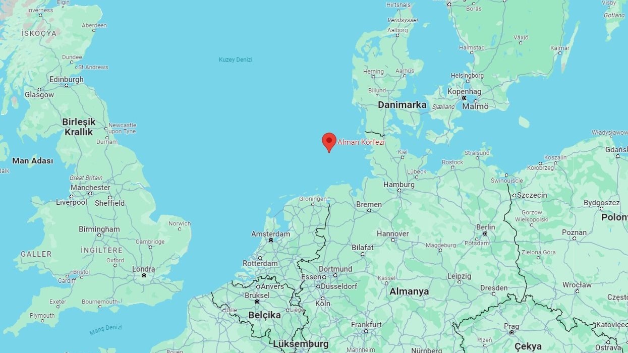 Alman Körfezi’nde 2 kargo gemisi çarpıştı