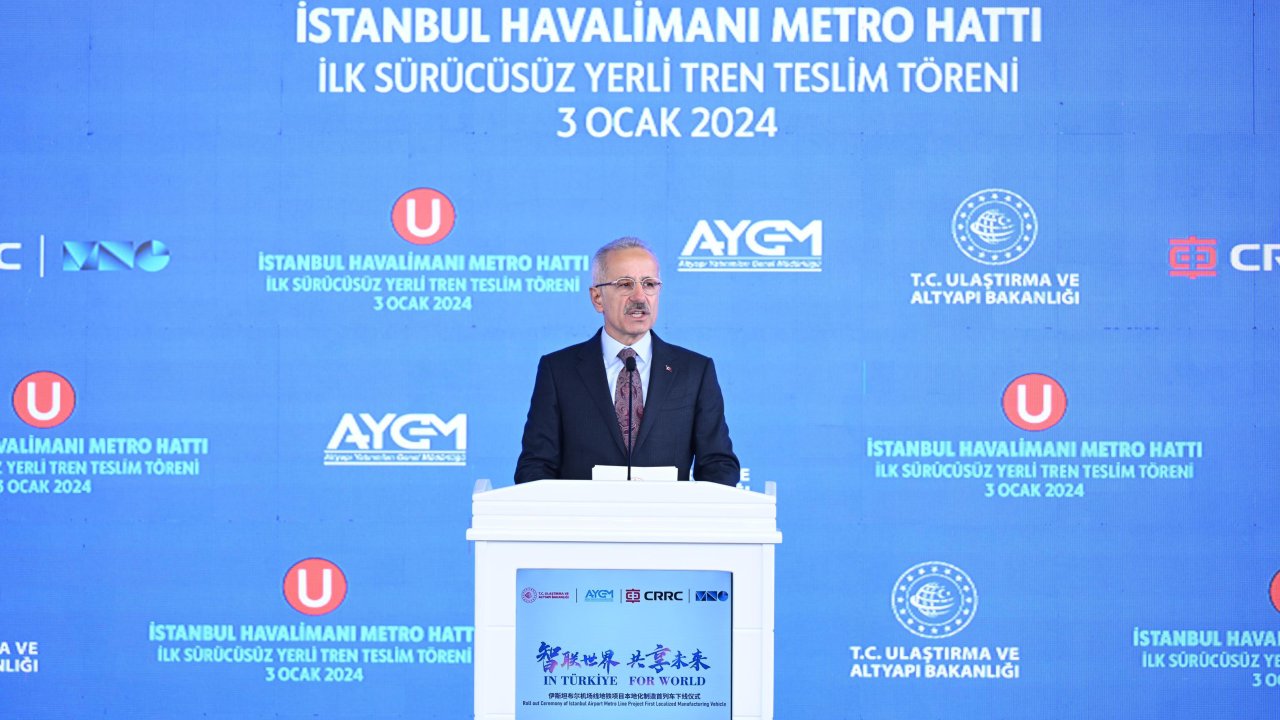 Bakan Uraloğlu: 'Yeni Sakarya' milli elektrikli tren setinde seri üretime geçtik