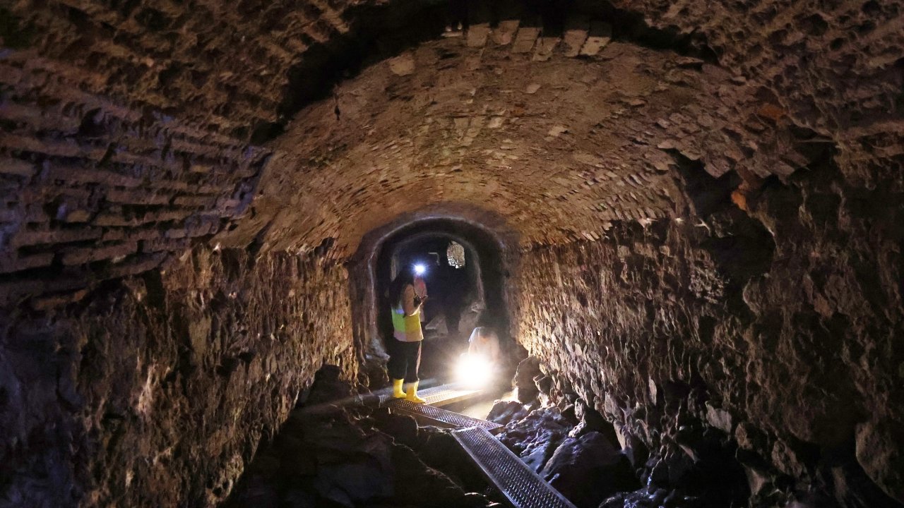 Rumeli Hisarı’nın altında 125 metre uzunluğunda gizli tünel bulundu