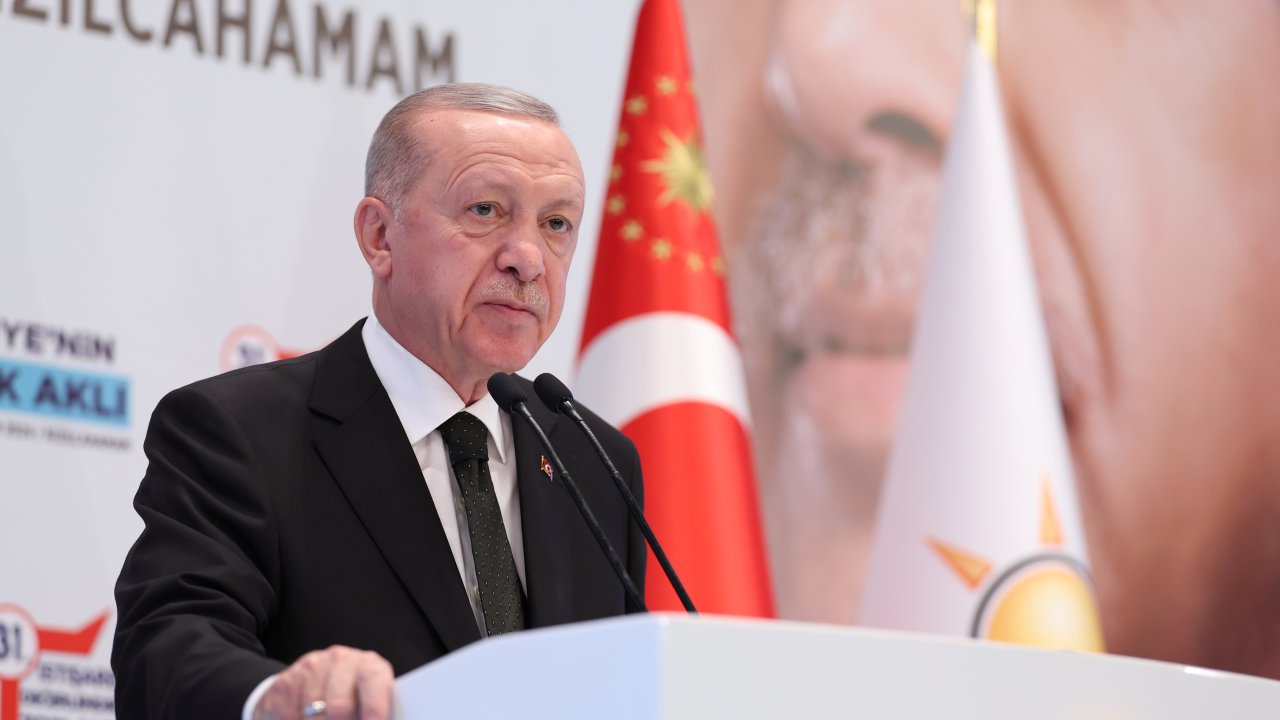 Cumhurbaşkanı Erdoğan: Özgür Özel'e bayramdan önce iadeyi ziyarette bulunacağım