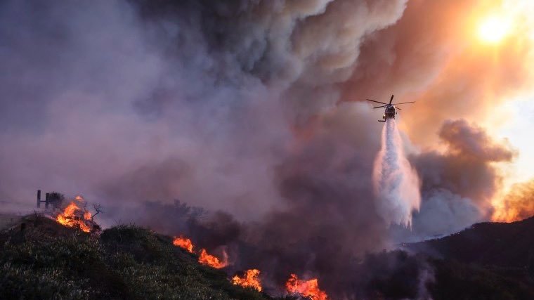 Los Angeles’taki yangında 5 kişi hayatını kaybetti