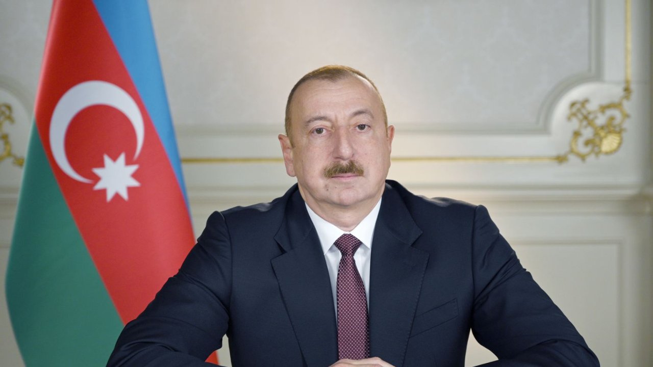 President Ilham Aliyev approves state program to enhance transportation infrastructure in Baku and adjacent areas for 2025-2030