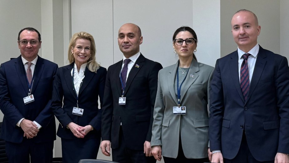 Azerbaijan’s parliamentary delegation meets with OSCE PA President