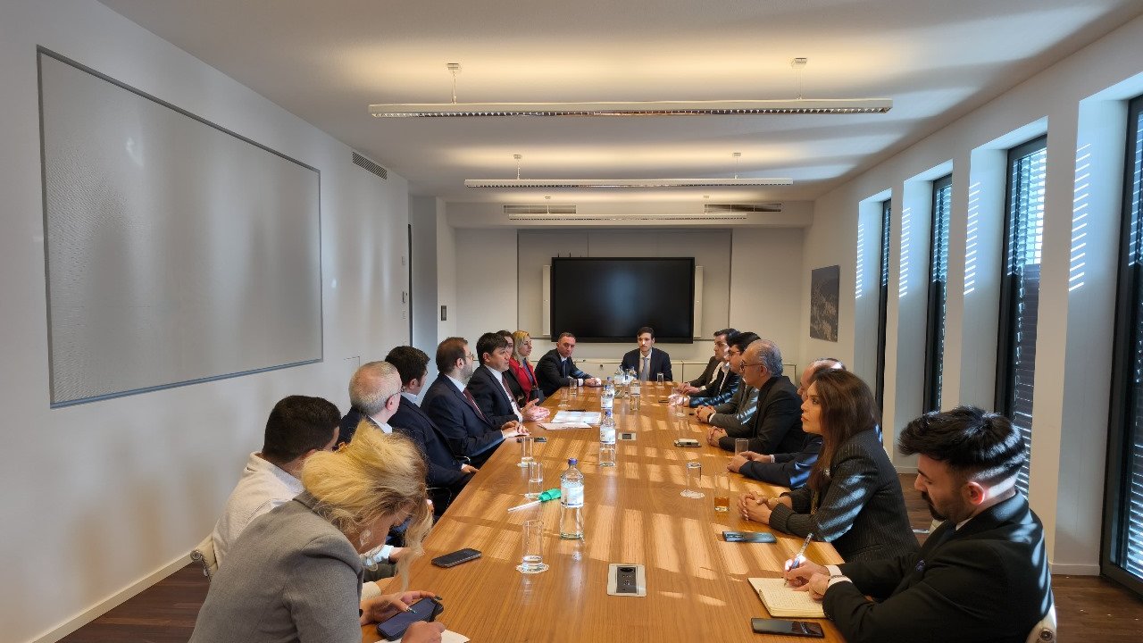 New board of Azerbaijanis Alliance in Germany holds meeting