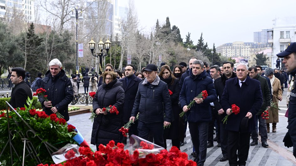 AZERTAC staff commemorates victims of Khojaly tragedy